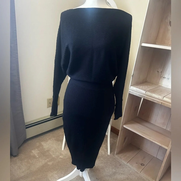 Express Stretch Rib Knit Midi Sweater Dress - Picture 4 of 11